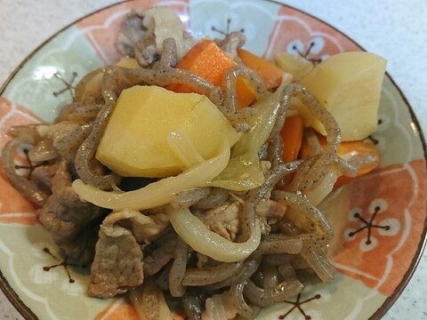 糸こんにゃく入り肉じゃが